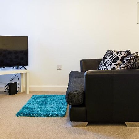 1 Bedroom Apartment Leamington Spa Hosted By Golden Key 沃里克 外观 照片