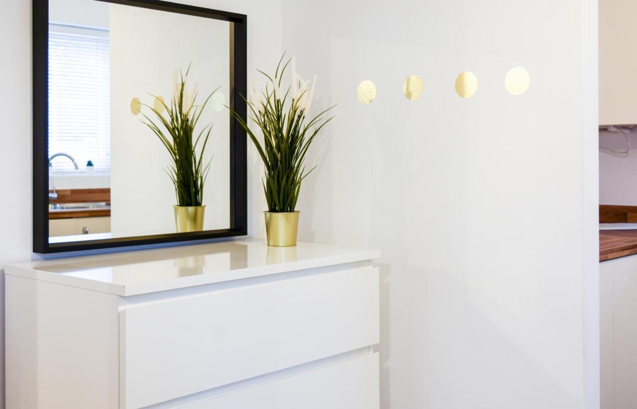 1 Bedroom Apartment Leamington Spa Hosted By Golden Key 沃里克 外观 照片