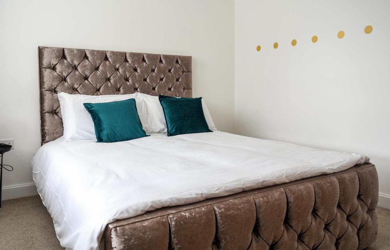 1 Bedroom Apartment Leamington Spa Hosted By Golden Key 沃里克 外观 照片