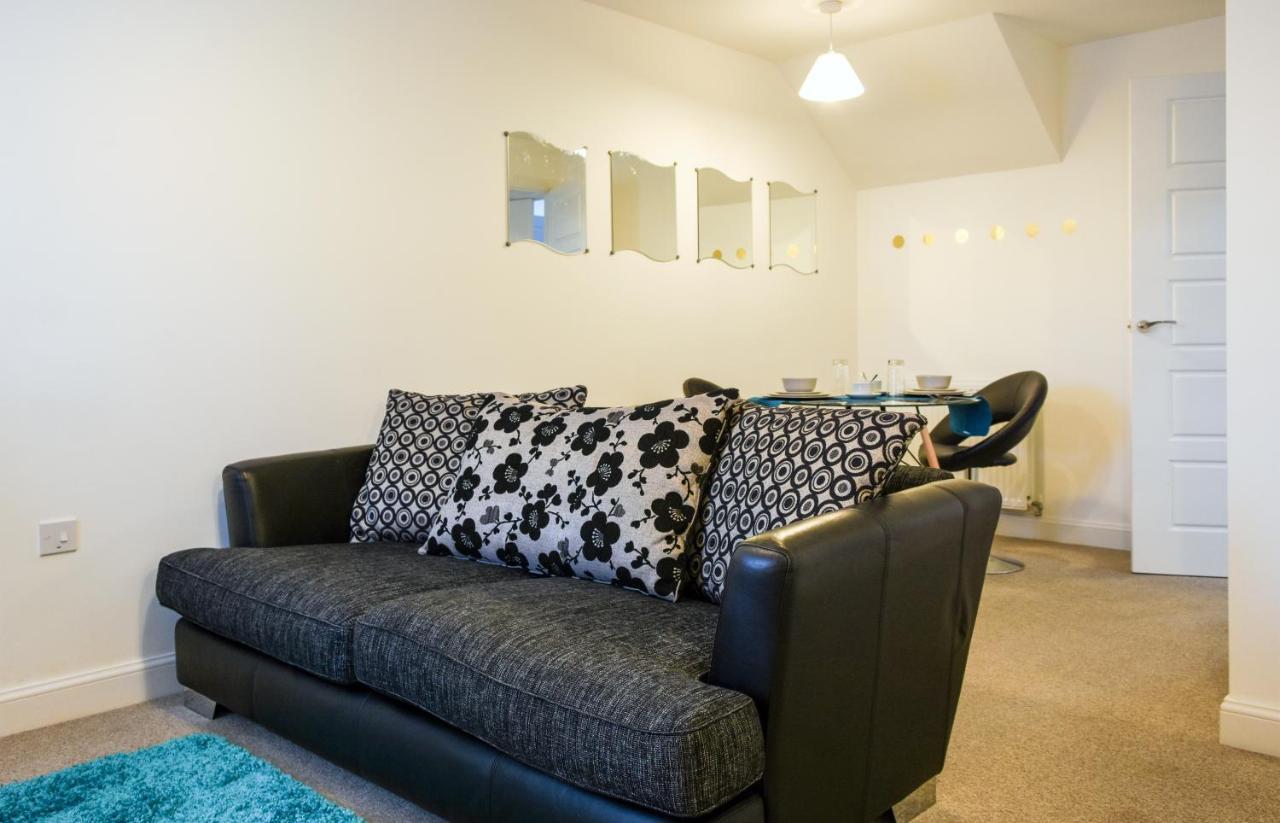 1 Bedroom Apartment Leamington Spa Hosted By Golden Key 沃里克 外观 照片